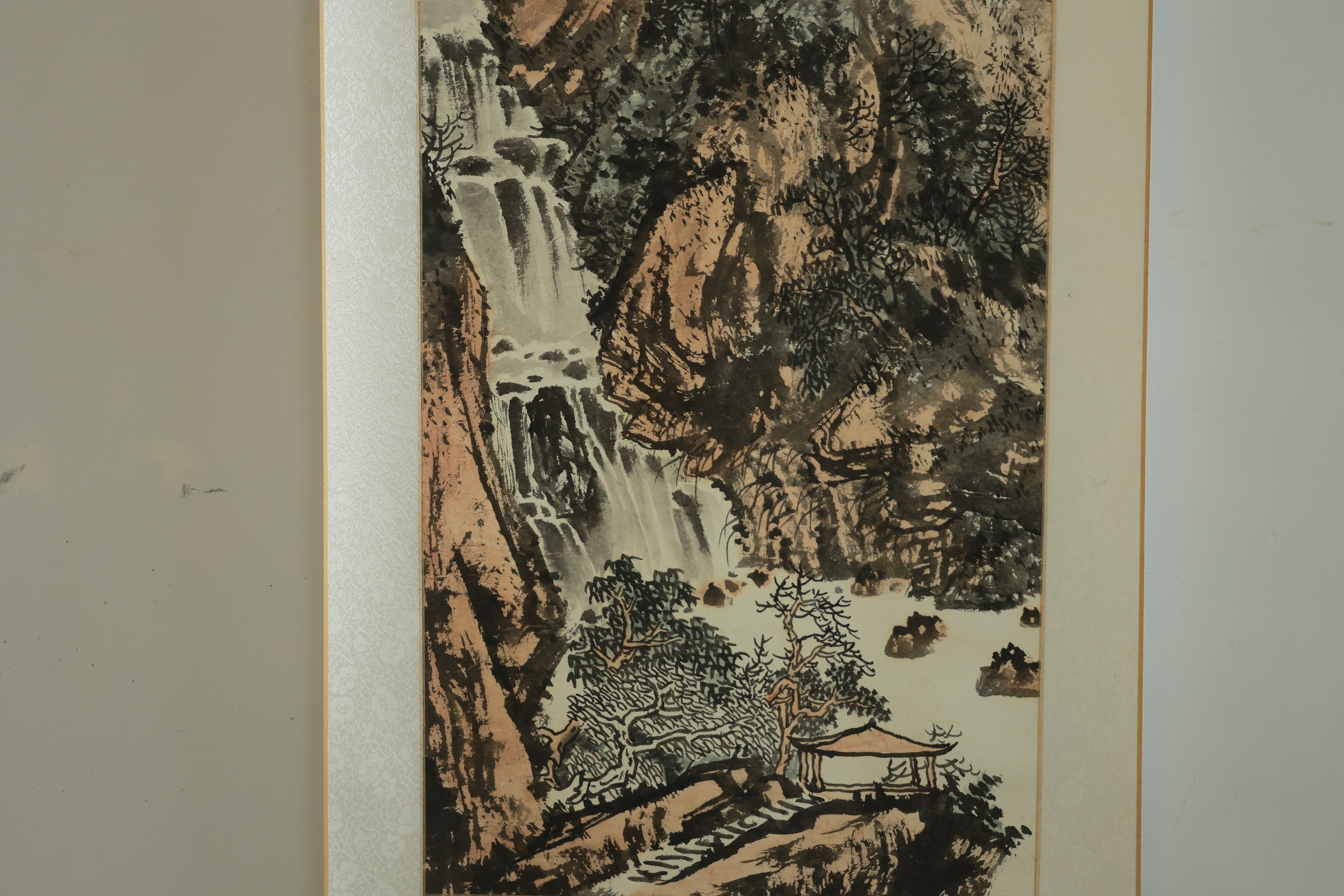 Viewing the Waterfall at Mount Lu 《望庐山瀑布》