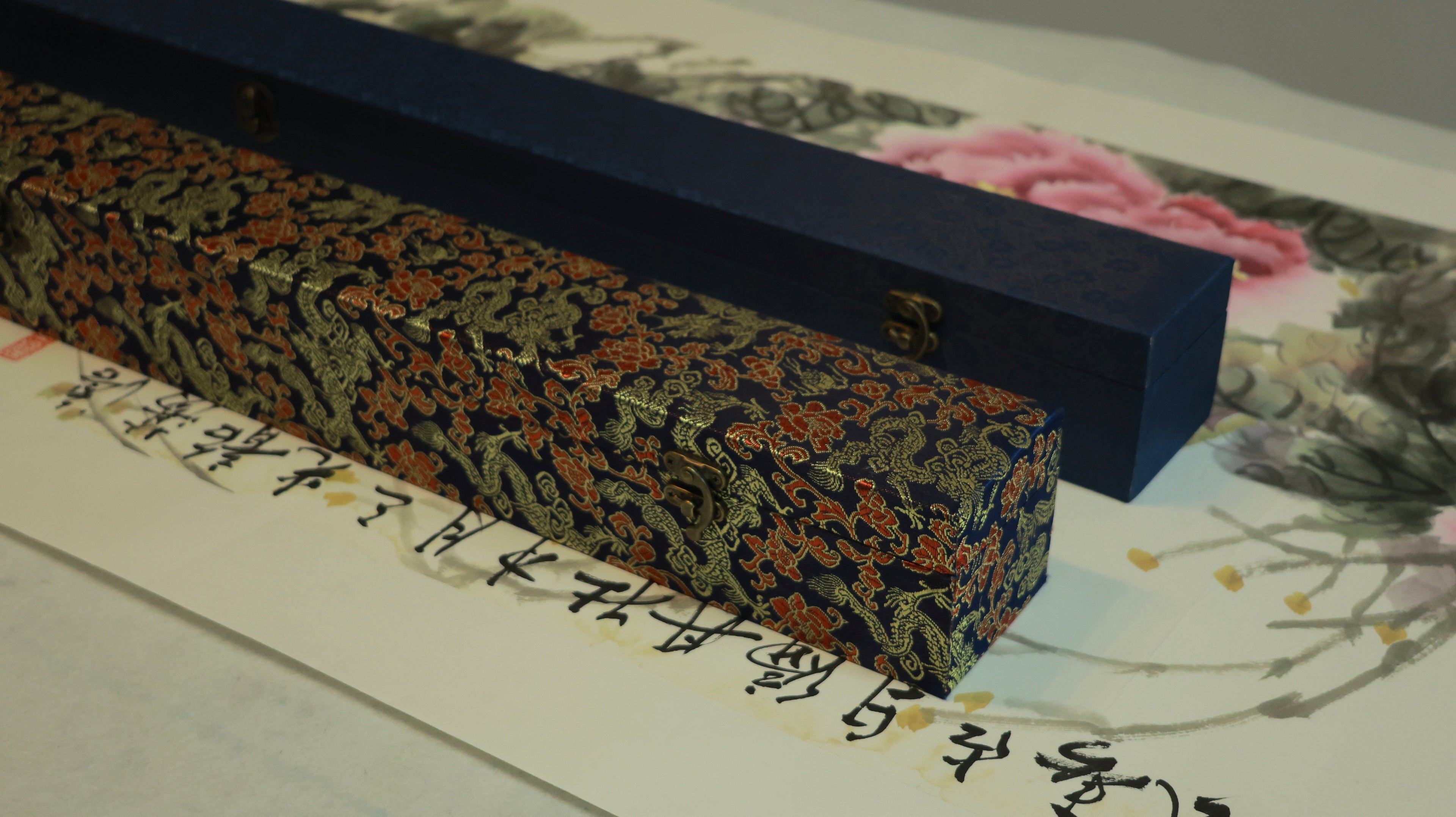 Viewing the Waterfall at Mount Lu 《望庐山瀑布》